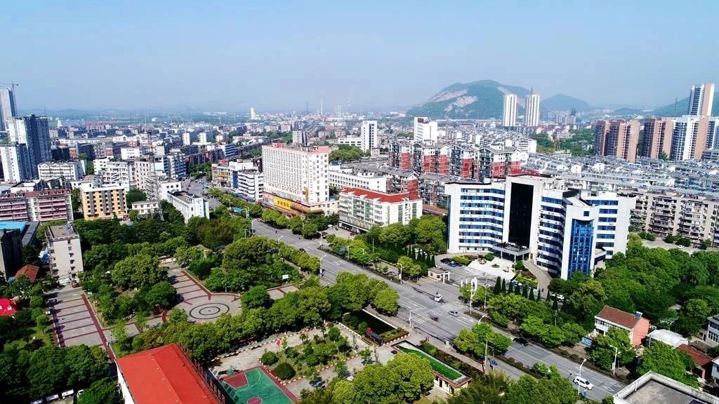 抓好六个突出做好今年下陆区统战工作